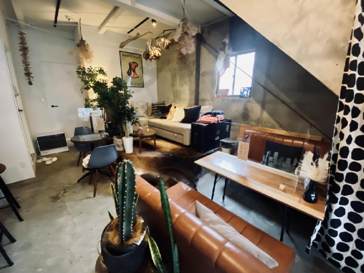 Hippo Hostel And Cafe Bar Osaka Exterior photo
